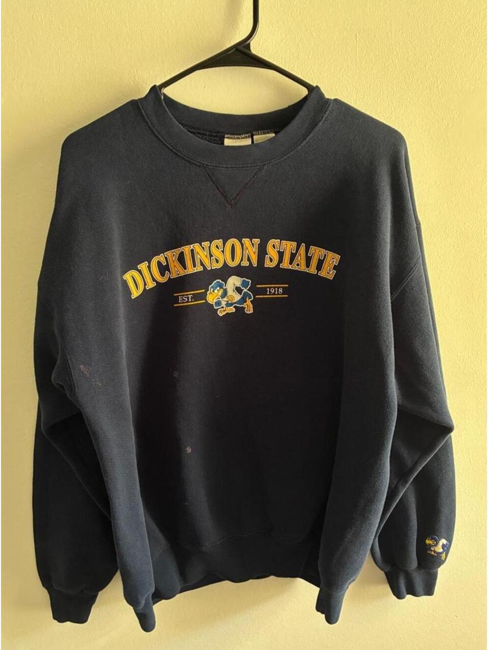Vintage Soffe Navy Dickinson State Men's Sweatshirt Size Large